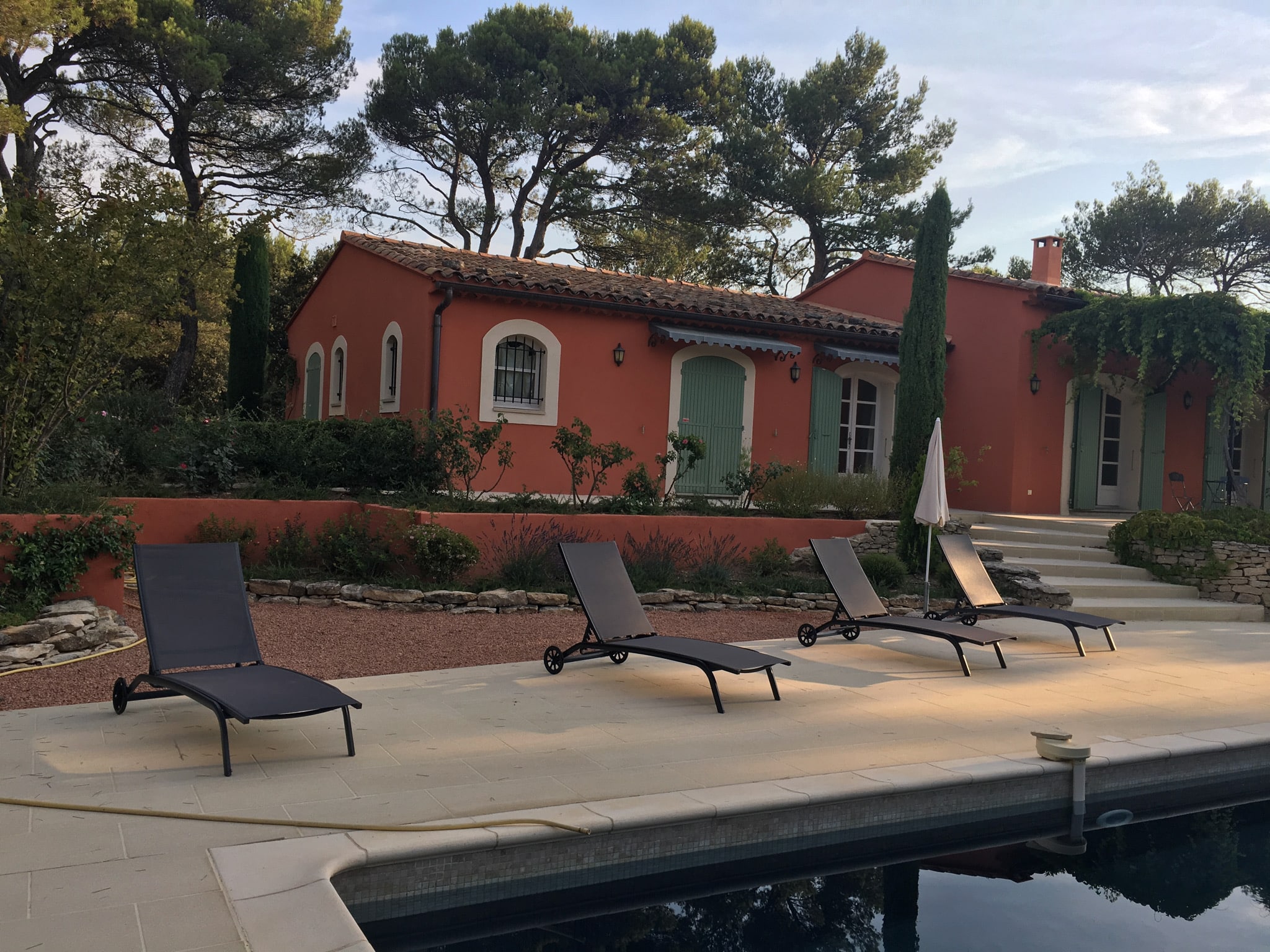 TOUR DE FRANCE IN ROUSSILLON, The Applewood Manor