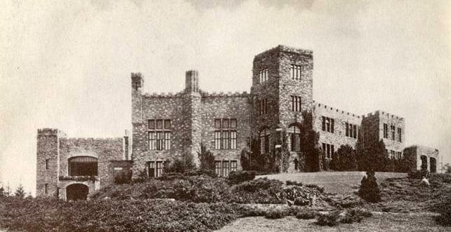 THE MYSTERIOUS SEELY’S CASTLE, The Applewood Manor