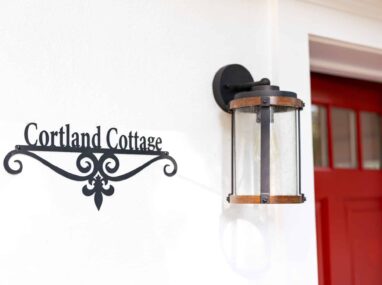 The Cortland Cottage, The Applewood Manor